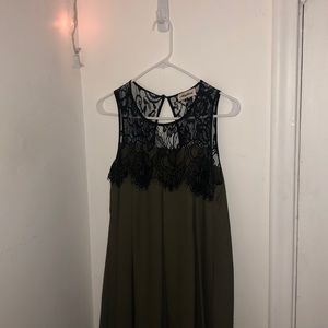 Army green/black lace keyhole back shift dress